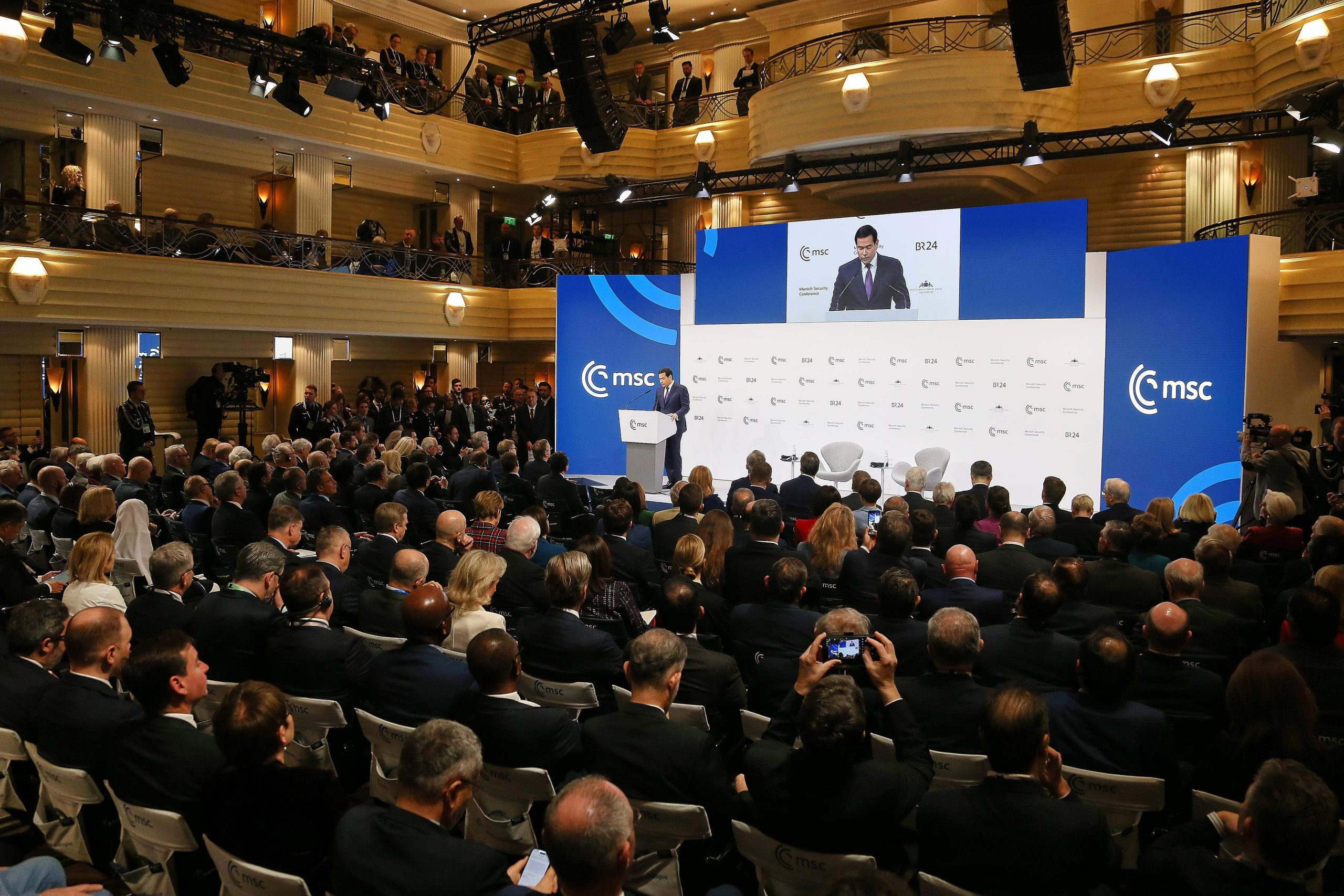 imago847578343 scaled