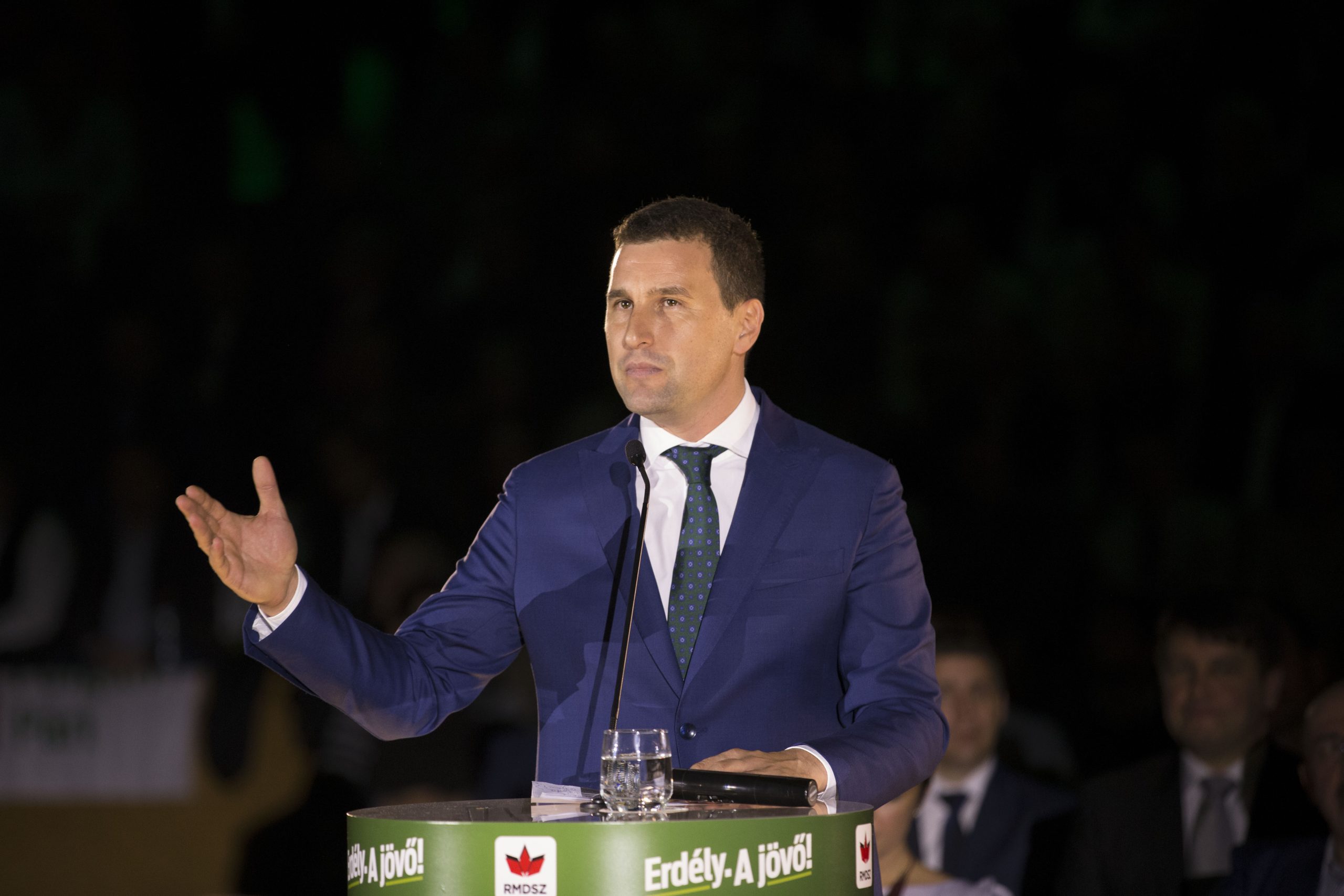 Vicepremierul Tánczos Barna felicită Partidul TISZA și pe Péter Magyar pentru victoria în alegerile de duminică 1 62136231 scaled