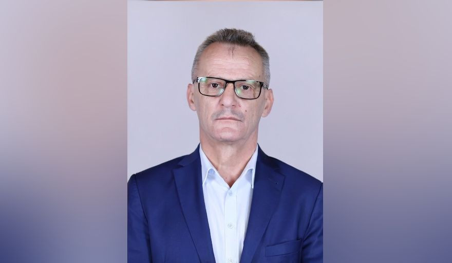 folescu cornel vasile blur 1