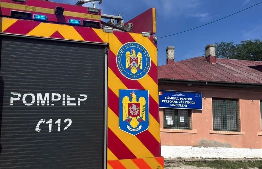 incendiu singureni camin batrani