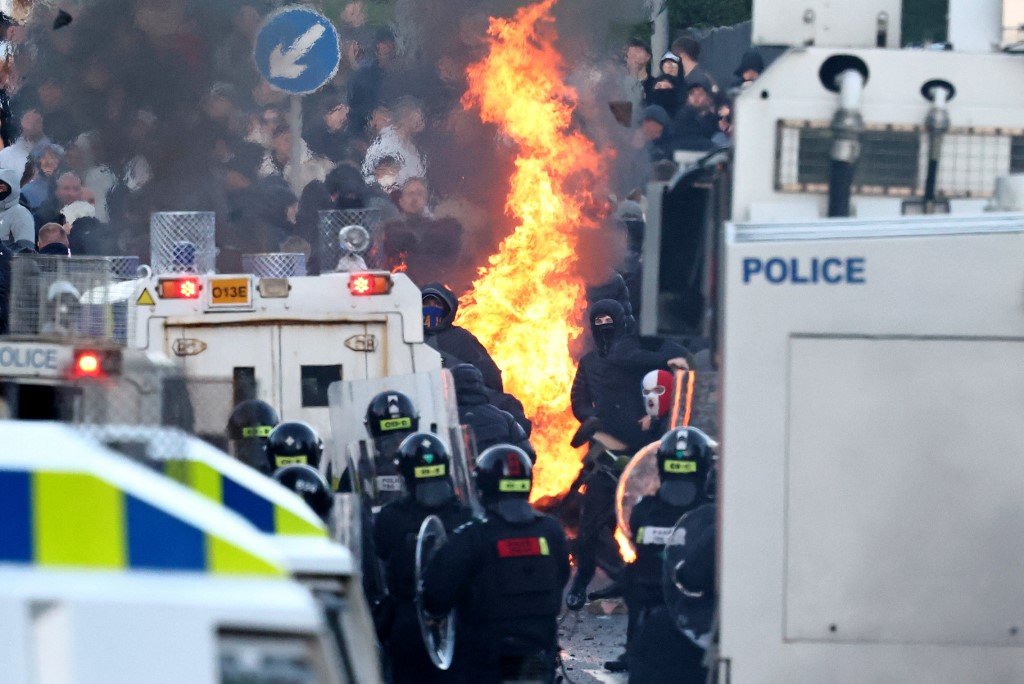 proteste belfast afp 000 b6nq2gz 1