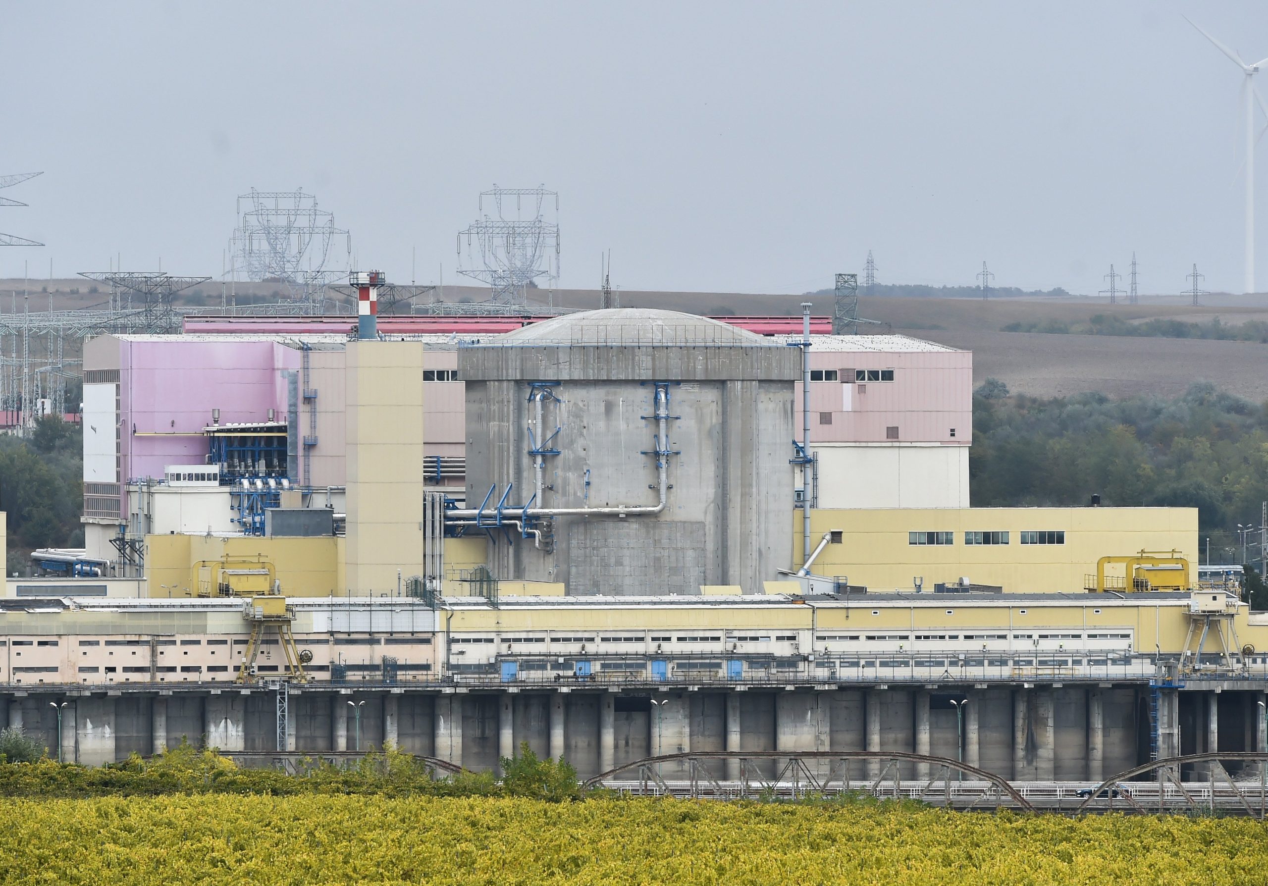 centrala nuclearoelectrica de la cernavoda agerpres 15022151 scaled