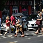 agerpres people oameni pe bucuresti