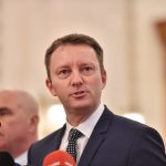 agerpres siegfried muresan la palatul parlamentului