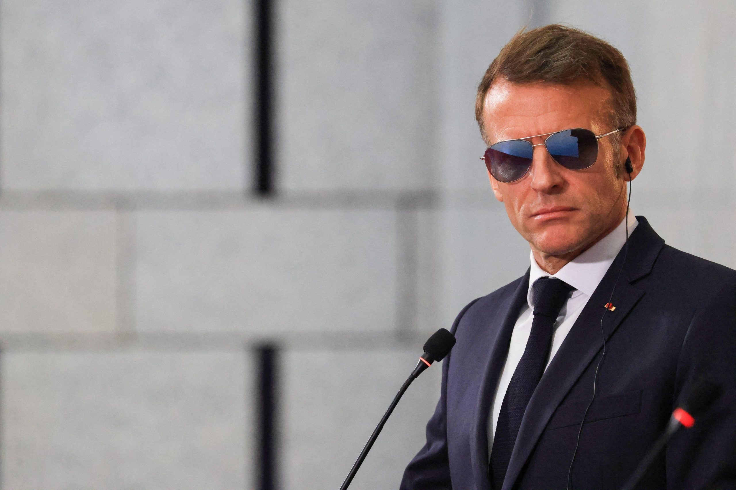 macron ochelari 4 scaled