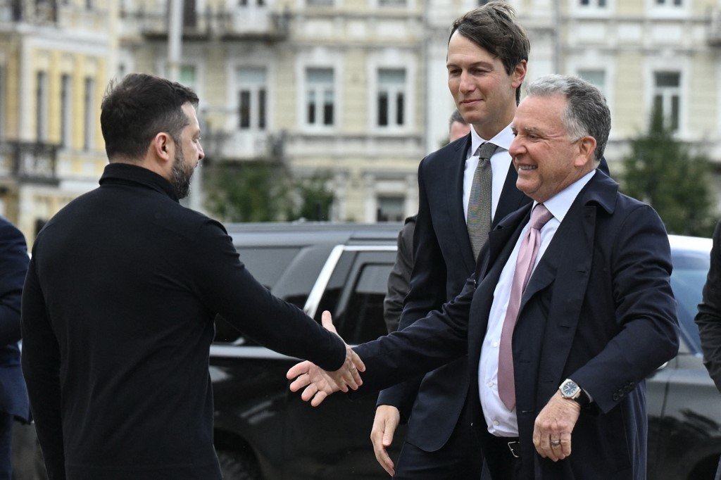 zelenski witkoff kushner afp 000 c7gh4tv