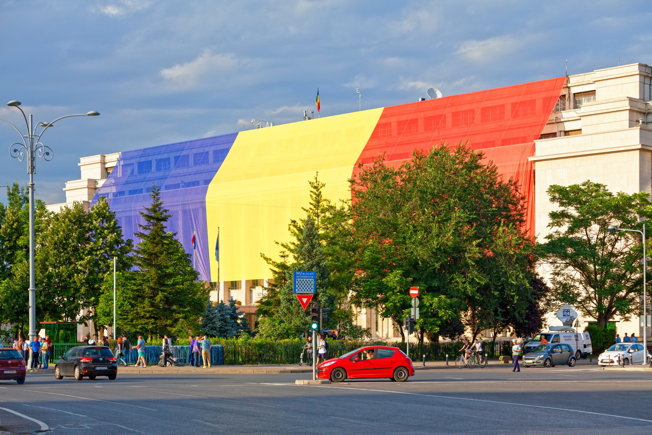 shutterstock palatul victoria scaled
